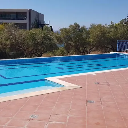Hotel Tredis 2*
