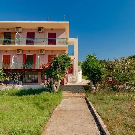 Tredis Hotel